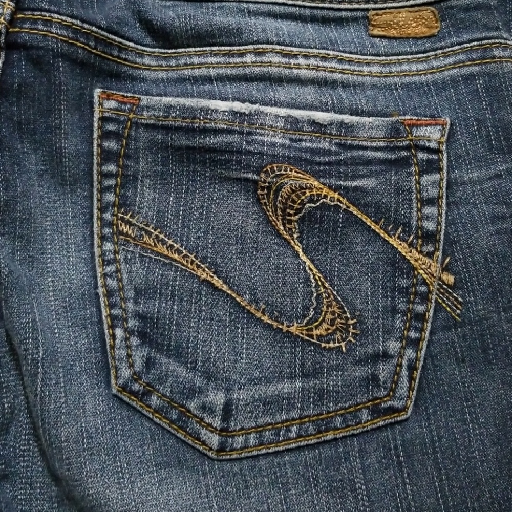 SILVER JEANS  TONI STYLE SIZE 28X29
